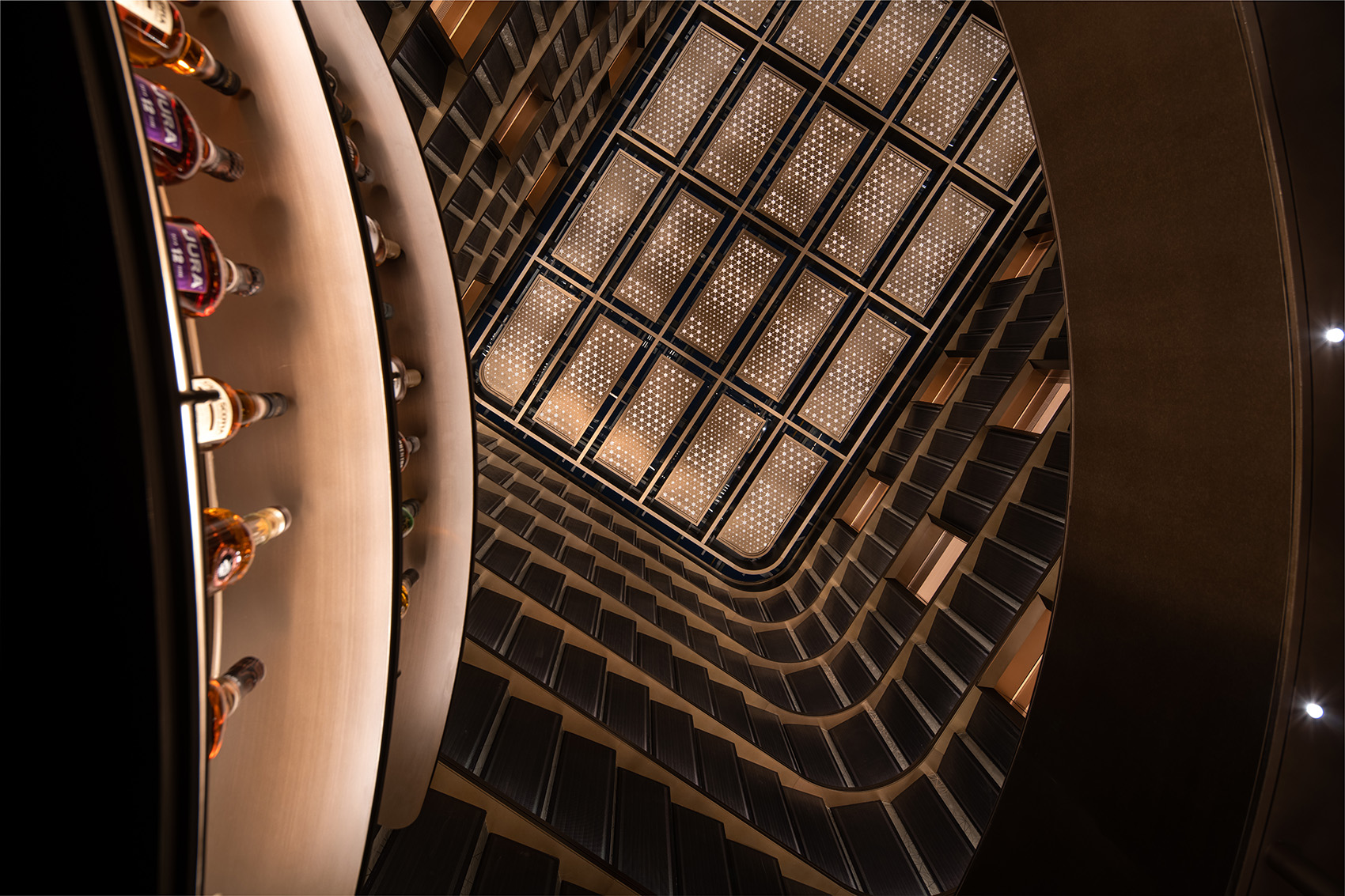 上?！ぁ敖圩铀А本频暝O計(陸家嘴金融中心店)